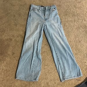 URBAN OUTFITTERS HIGH AND WIDE JEANS!